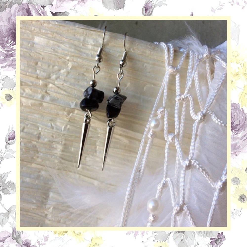 🍒 ONYX SPIKE EARRINGS BOHO GEM PUNK EMO GOTHIC CELTIC BLACK DANGLE GEMSTONE